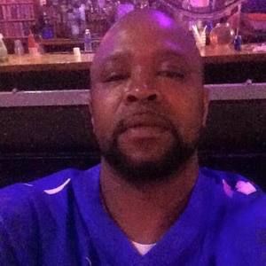 Meet your Posher, Rj